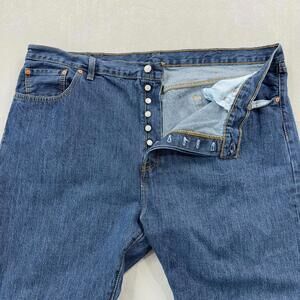 Levi's Jeans Men's 46X28 - 501 - Straight Leg - Button Fly -  Stonewash